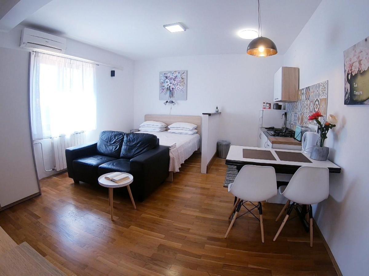 Apartments Josipa Poreč Dış mekan fotoğraf